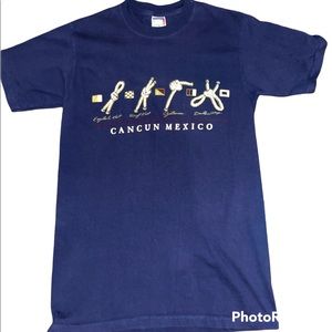 Vintage Cancun Mexico T-Shirt size Medium